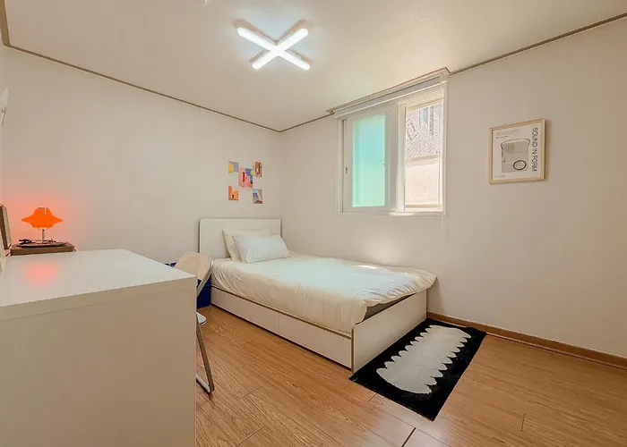 Appartement 53hongdae Station Area, Yeonnam, Hongdae Street, 15 Minutes From Itaewon, Single Accommodation, Fully Furnished Séoul