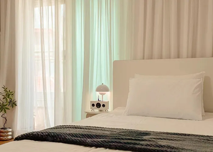 53hongdae Station Area, Yeonnam, Hongdae Street, 15 Minutes From Itaewon, Single Accommodation, Fully Furnished Appartement Séoul